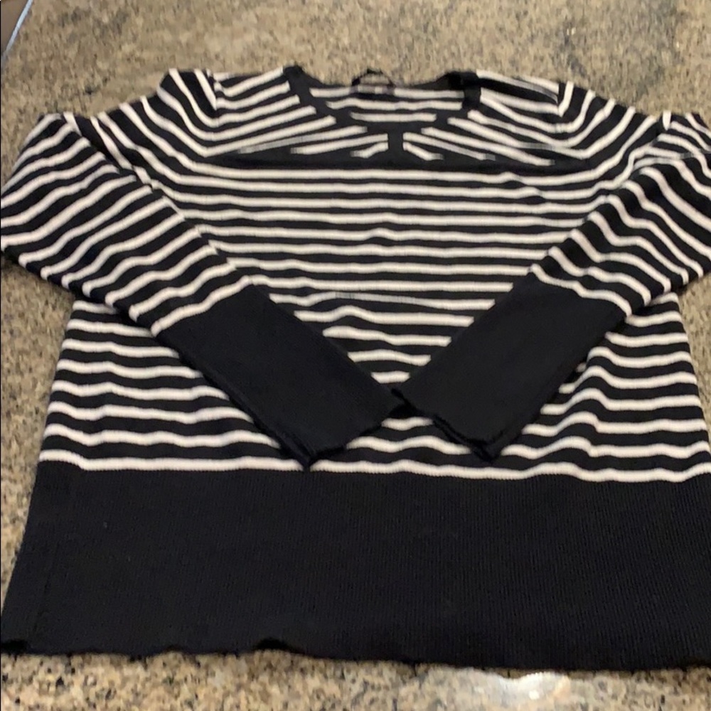 Black and white striped sweater!